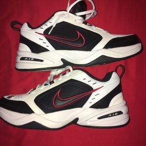 Nike size 9.5 brand new never worn